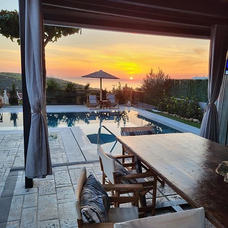 Stergiou Luxury Apartments With Shared Pool Анавісос Екстер'єр фото